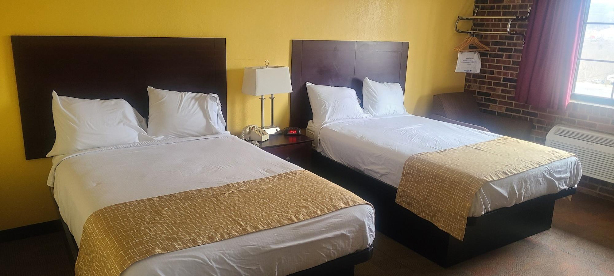 Travelodge By Wyndham Airport Platte City Dış mekan fotoğraf