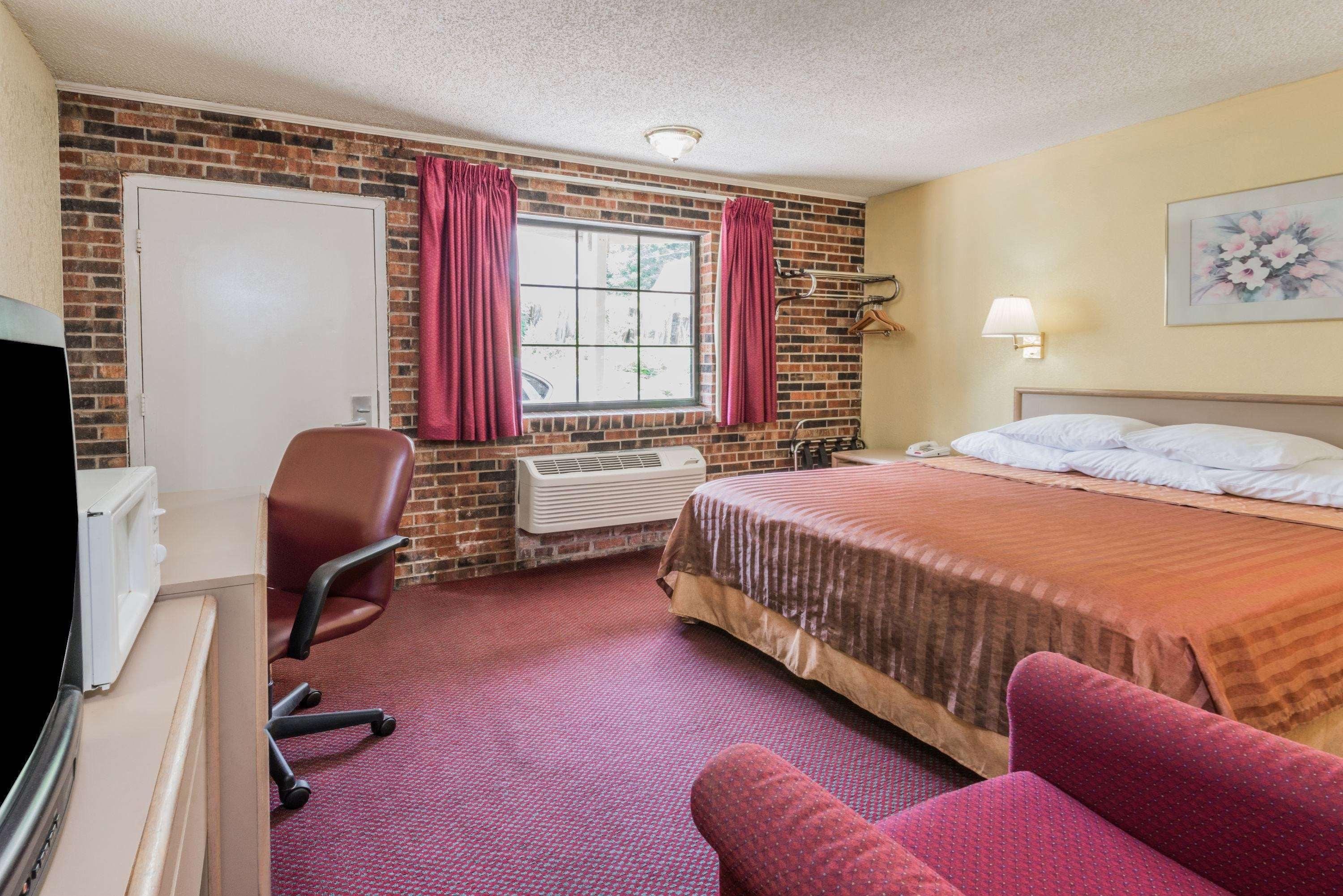 Travelodge By Wyndham Airport Platte City Dış mekan fotoğraf
