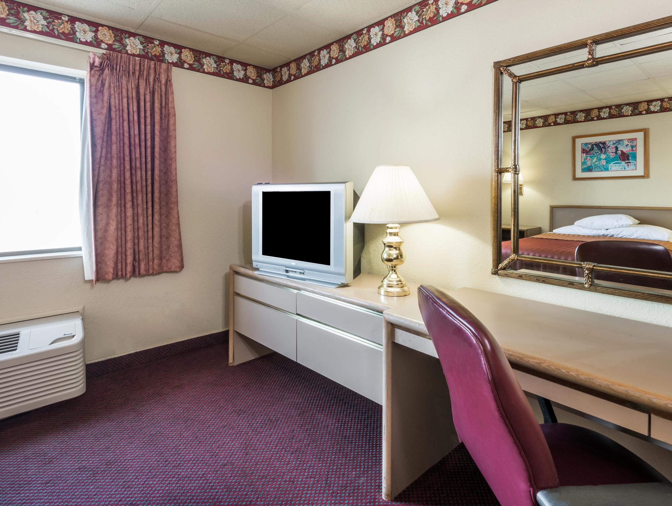 Travelodge By Wyndham Airport Platte City Dış mekan fotoğraf